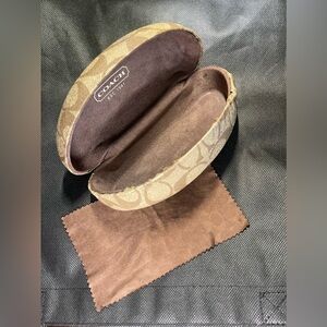 Coach sun glasses case clam shell
